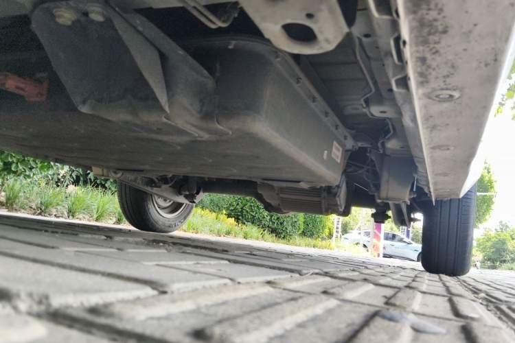 Used Wuling Hongguang MINIEV 2020 Zizai Version Lithium-NMC Chassis Front Left