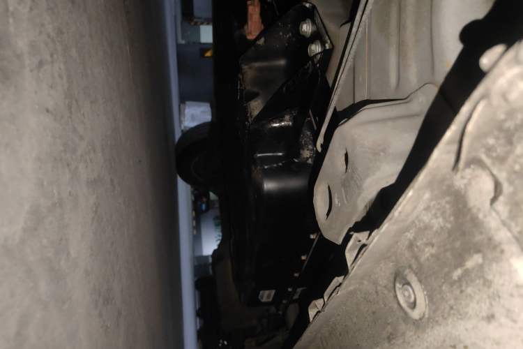 Used Wuling Hongguang MINIEV 2020 Freedom Version Lithium Iron Phosphate Chassis Front Left
