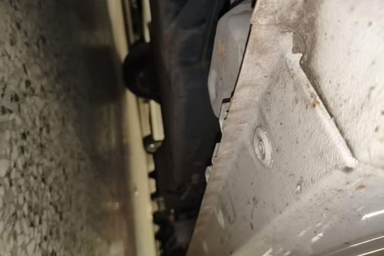 Used Wuling Hongguang MINIEV 2020 Freedom Version Lithium Iron Phosphate Chassis Front Left