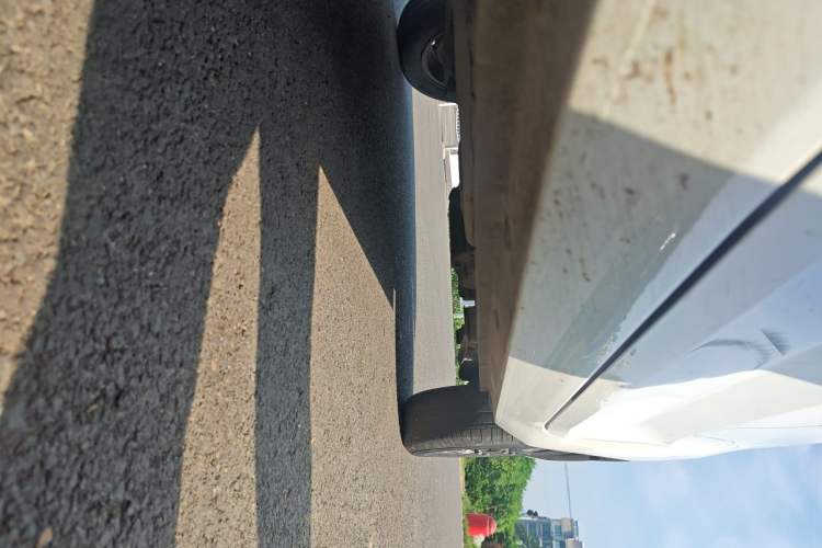 Used Wuling Hongguang MINIEV 2020 Zizai Version Lithium-NMC Chassis Front Left