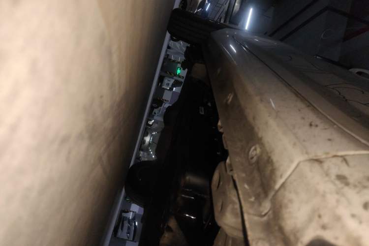 Used Wuling Hongguang MINIEV 2020 Freedom Version Lithium Iron Phosphate Chassis Front Right