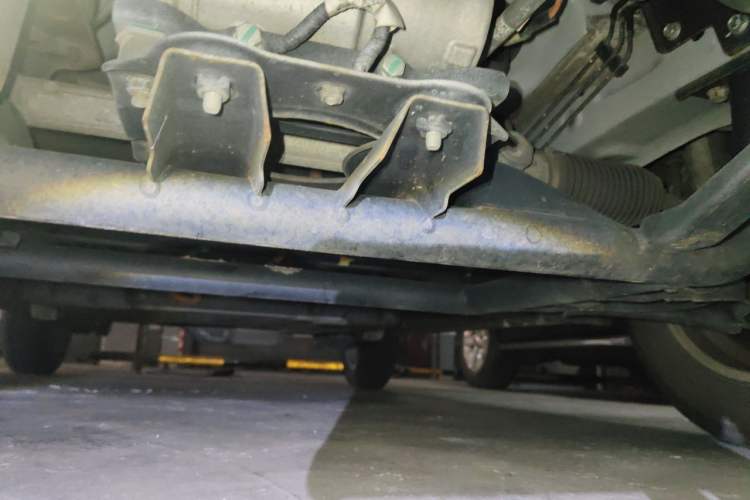Used Wuling Hongguang MINIEV 2020 Zizai Version Lithium-NMC Chassis Front