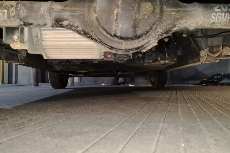 Used Wuling Hongguang MINIEV 2020 Zizai Version Lithium-NMC Chassis Rear