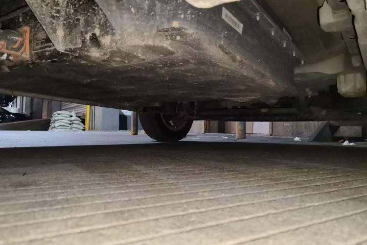 Used Wuling Hongguang MINIEV 2020 Zizai Version Lithium-NMC Chassis Rear Right