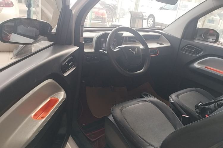 Used Wuling Hongguang MINIEV 2020 Enjoyment Model Lithium Iron Phosphate Driver Seat