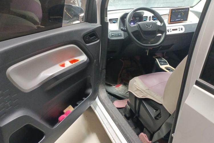 Used Wuling Hongguang MINIEV 2020 Freedom Version Lithium Iron Phosphate Driver Seat