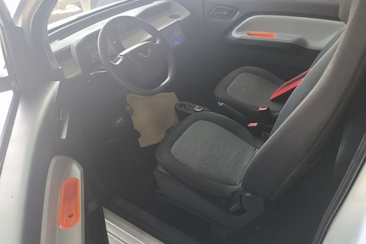 Used Wuling Hongguang MINIEV 2020 Zizai Version Lithium-NMC Driver Seat