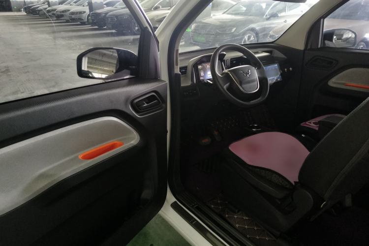Used Wuling Hongguang MINIEV 2020 Freedom Version Lithium Iron Phosphate Driver Seat