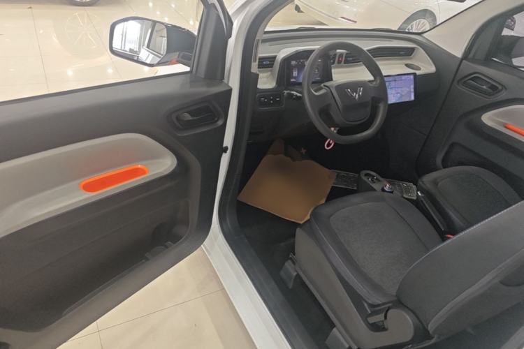Used Wuling Hongguang MINIEV 2020 Enjoyment Model Lithium Iron Phosphate Driver Seat