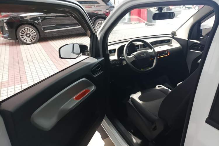 Used Wuling Hongguang MINIEV 2020 Enjoy Edition Lithium-Ion Battery Driver Seat