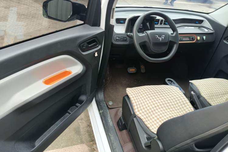 Used Wuling Hongguang MINIEV 2020 Enjoy Edition Lithium-Ion Battery Driver Seat