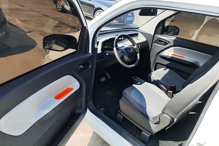 Used Wuling Hongguang MINIEV 2020 Freedom Version Lithium Iron Phosphate Driver Seat