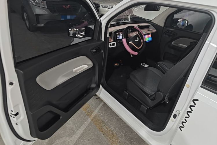 Used Wuling Hongguang MINIEV 2020 Enjoyment Model Lithium Iron Phosphate Driver Seat