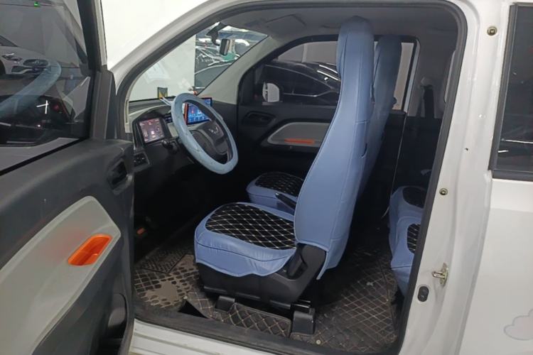Used Wuling Hongguang MINIEV 2020 Zizai Version Lithium-NMC Driver Seat
