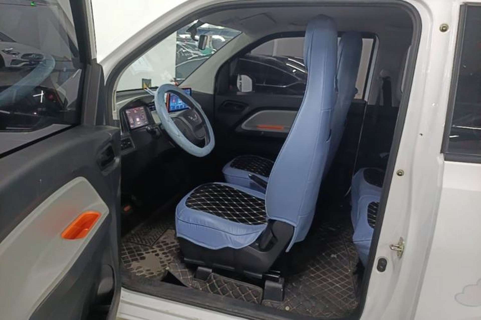 Used Wuling Hongguang MINIEV 2020 Zizai Version Lithium-NMC Driver Seat