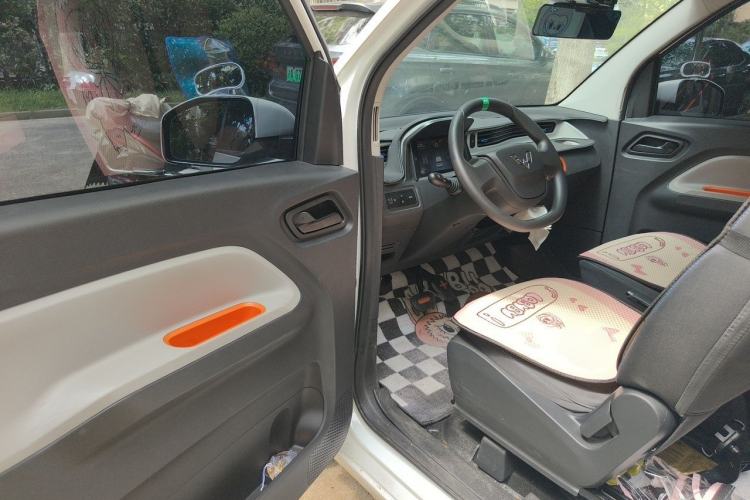 Used Wuling Hongguang MINIEV 2020 Enjoyment Model Lithium Iron Phosphate Driver Seat
