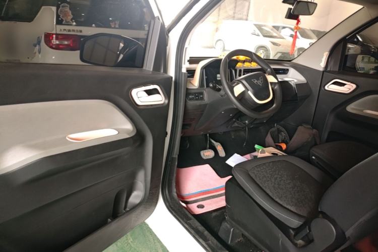 Used Wuling Hongguang MINIEV 2020 Enjoyment Model Lithium Iron Phosphate Driver Seat