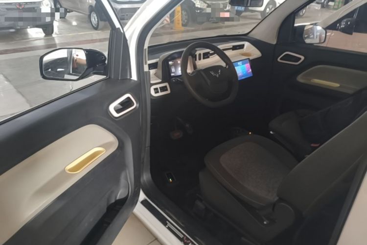 Used Wuling Hongguang MINIEV 2020 Enjoyment Model Lithium Iron Phosphate Driver Seat
