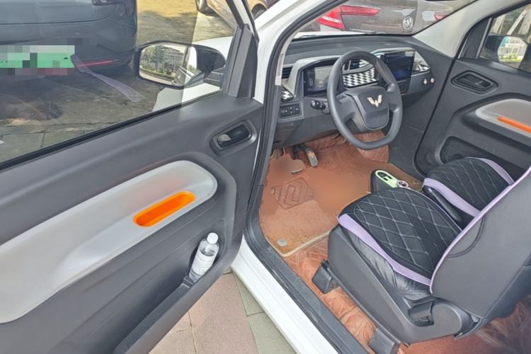Used Wuling Hongguang MINIEV 2020 Enjoyment Model Lithium Iron Phosphate Driver Seat