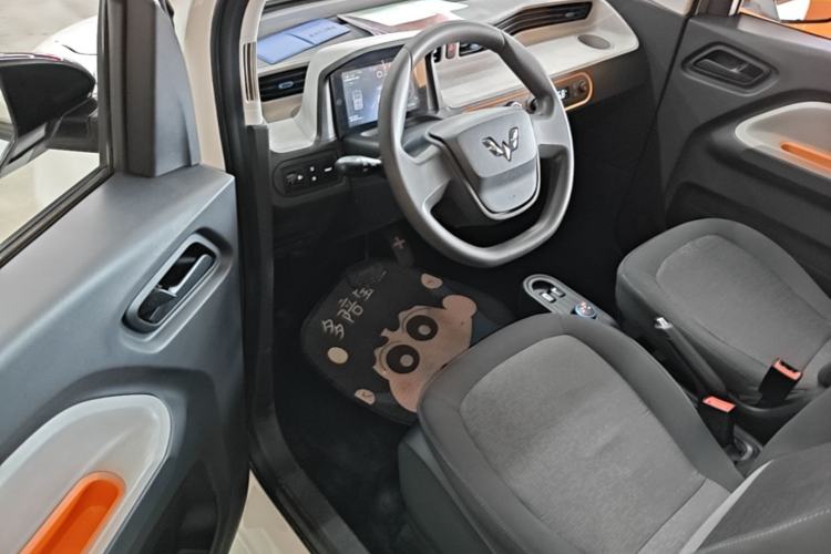 Used Wuling Hongguang MINIEV 2020 Zizai Version Lithium-NMC Driver Seat