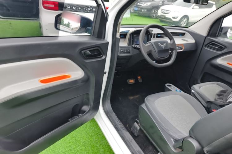 Used Wuling Hongguang MINIEV 2020 Enjoyment Model Lithium Iron Phosphate Driver Seat