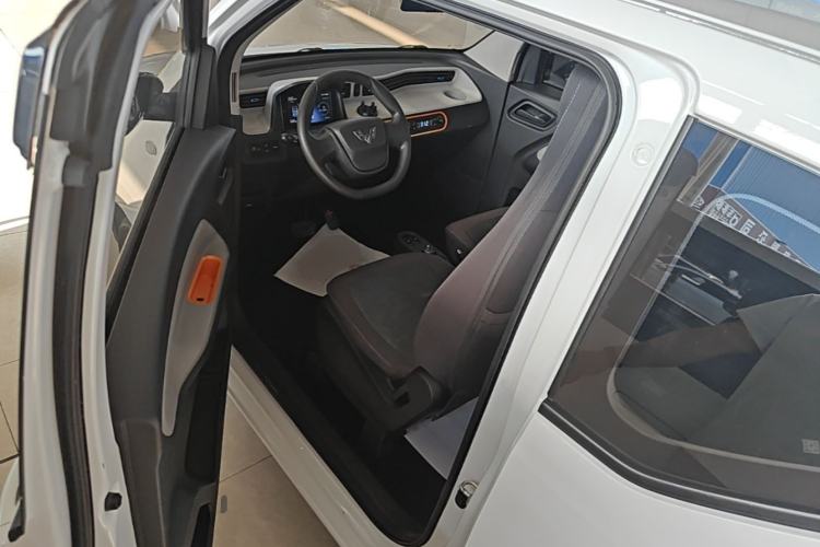 Used Wuling Hongguang MINIEV 2020 Enjoyment Model Lithium Iron Phosphate Driver Seat