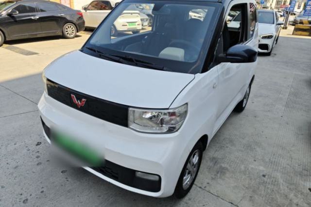 Ojetý Wuling Hongguang MINIEV 2020 Enjoyment Model Lithium Iron Phosphate