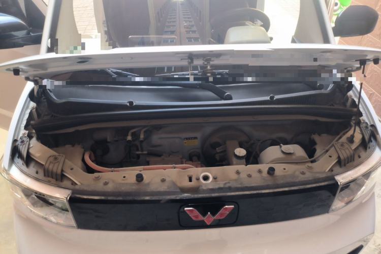 Used Wuling Hongguang MINIEV 2020 Freedom Version Lithium Iron Phosphate Engine Bay