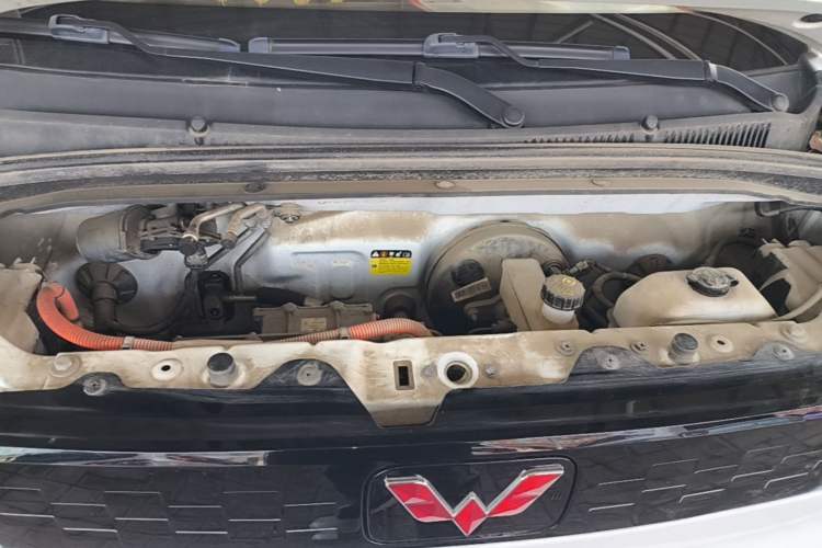 Used Wuling Hongguang MINIEV 2020 Freedom Version Lithium Iron Phosphate Engine Bay