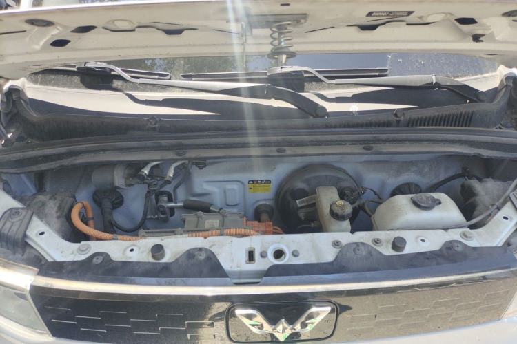 Used Wuling Hongguang MINIEV 2020 Enjoyment Model Lithium Iron Phosphate Engine Bay