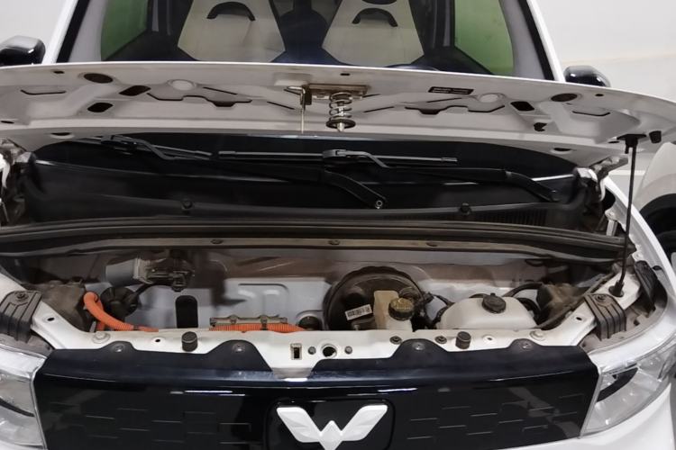 Used Wuling Hongguang MINIEV 2020 Easy Version Lithium-Ion Battery Engine Bay