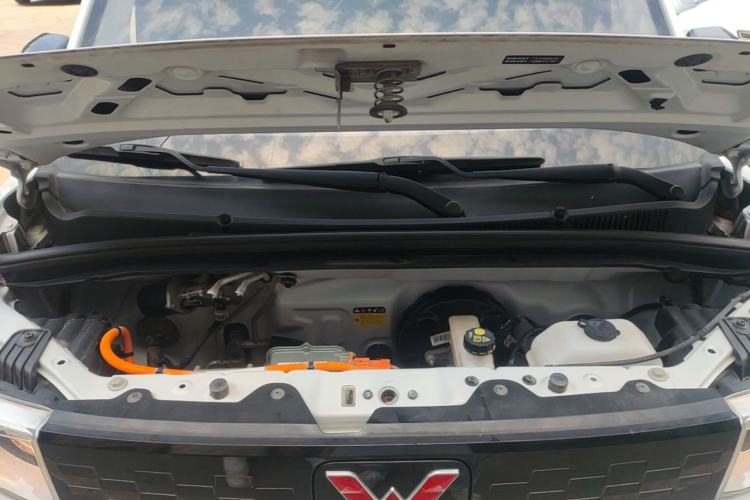 Used Wuling Hongguang MINIEV 2020 Freedom Version Lithium Iron Phosphate Engine Bay