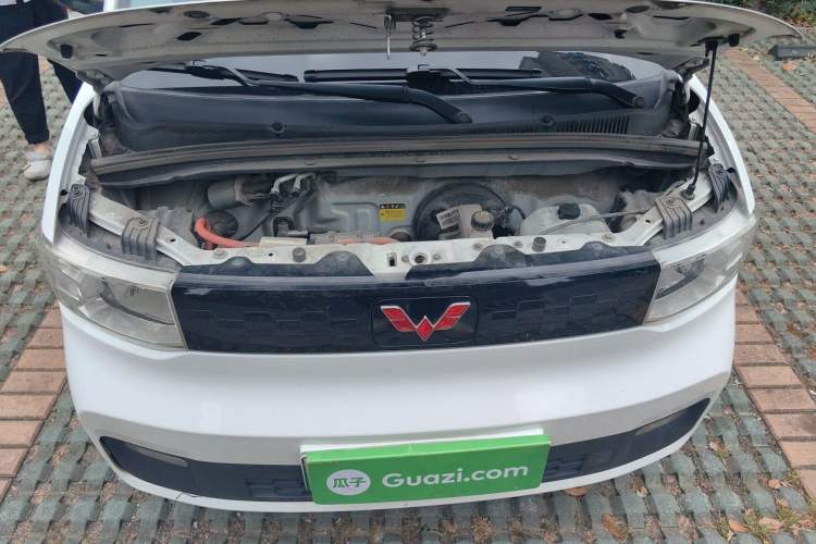 Used Wuling Hongguang MINIEV 2020 Zizai Version Lithium-NMC Engine Bay