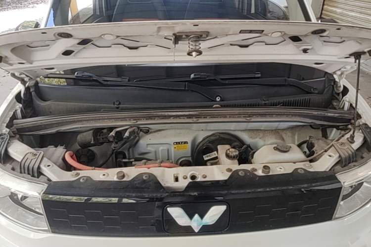 Used Wuling Hongguang MINIEV 2020 Enjoyment Model Lithium Iron Phosphate Engine Bay
