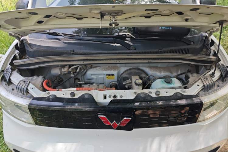 Used Wuling Hongguang MINIEV 2020 Enjoyment Model Lithium Iron Phosphate Engine Bay