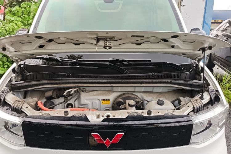 Used Wuling Hongguang MINIEV 2020 Freedom Version Lithium Iron Phosphate Engine Bay