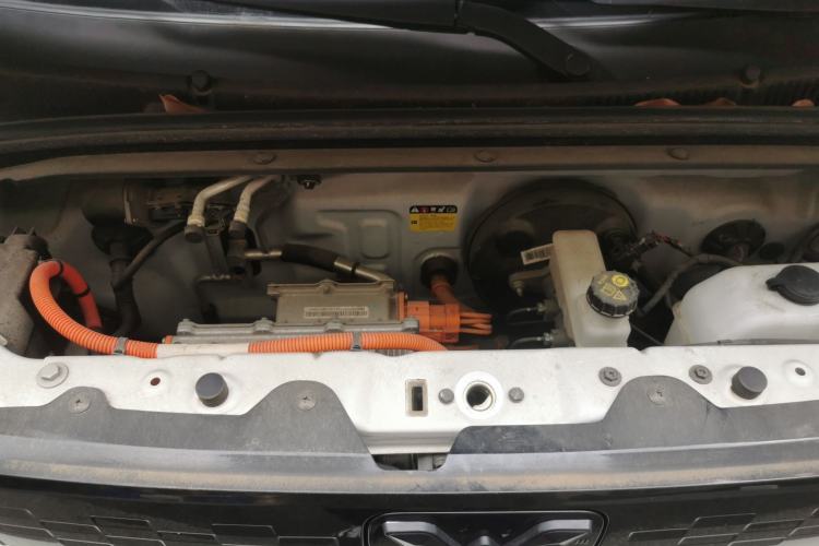 Used Wuling Hongguang MINIEV 2020 Freedom Version Lithium Iron Phosphate Engine Bay