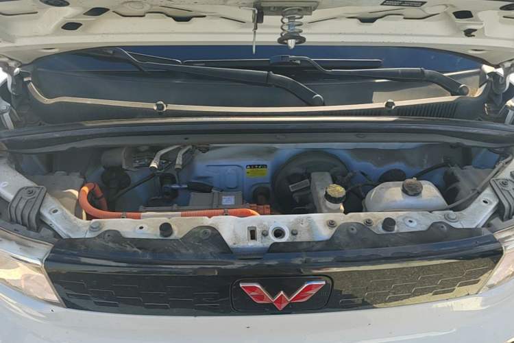 Used Wuling Hongguang MINIEV 2020 Freedom Version Lithium Iron Phosphate Engine Bay