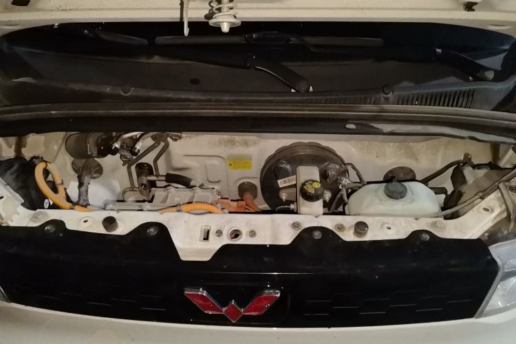 Used Wuling Hongguang MINIEV 2020 Zizai Version Lithium-NMC Engine Bay