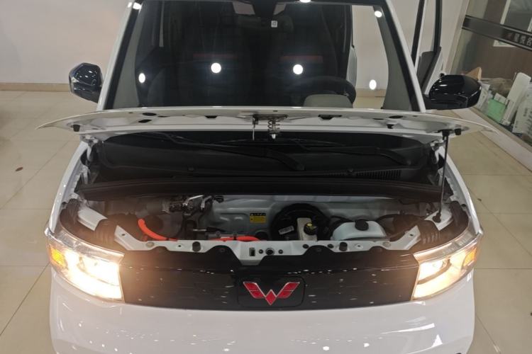 Used Wuling Hongguang MINIEV 2020 Enjoyment Model Lithium Iron Phosphate Engine Bay