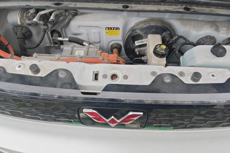 Used Wuling Hongguang MINIEV 2020 Enjoyment Model Lithium Iron Phosphate Engine Bay