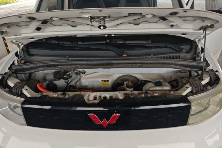 Used Wuling Hongguang MINIEV 2020 Enjoyment Model Lithium Iron Phosphate Engine Bay