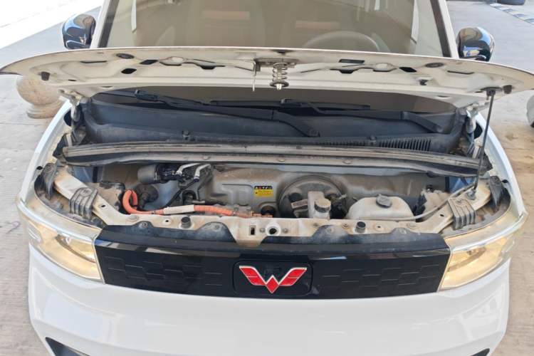 Used Wuling Hongguang MINIEV 2020 Zizai Version Lithium-NMC Engine Bay