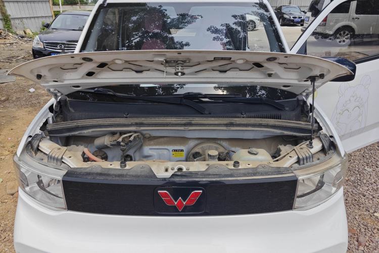 Used Wuling Hongguang MINIEV 2020 Freedom Version Lithium Iron Phosphate Engine Bay