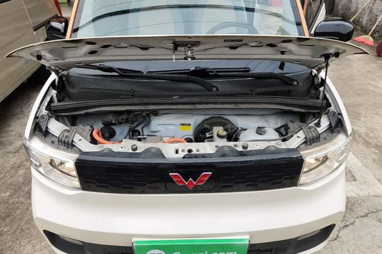 Used Wuling Hongguang MINIEV 2020 Enjoyment Model Lithium Iron Phosphate Engine Bay