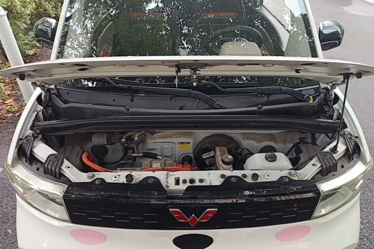Used Wuling Hongguang MINIEV 2020 Zizai Version Lithium-NMC Engine Bay