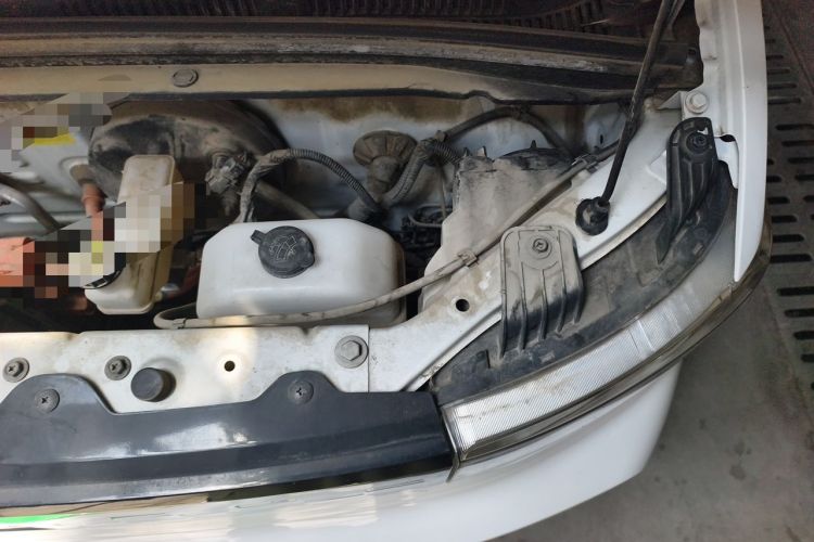 Used Wuling Hongguang MINIEV 2020 Zizai Version Lithium-NMC Engine Bay Left