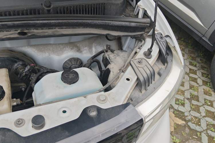 Used Wuling Hongguang MINIEV 2020 Enjoyment Model Lithium Iron Phosphate Engine Bay Left