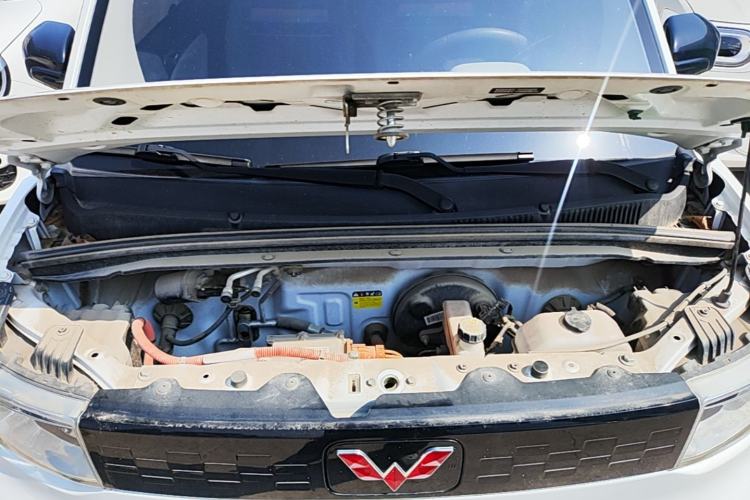 Used Wuling Hongguang MINIEV 2020 Freedom Version Lithium Iron Phosphate Engine Bay