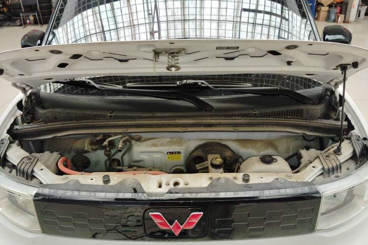 Used Wuling Hongguang MINIEV 2020 Zizai Version Lithium-NMC Engine Bay